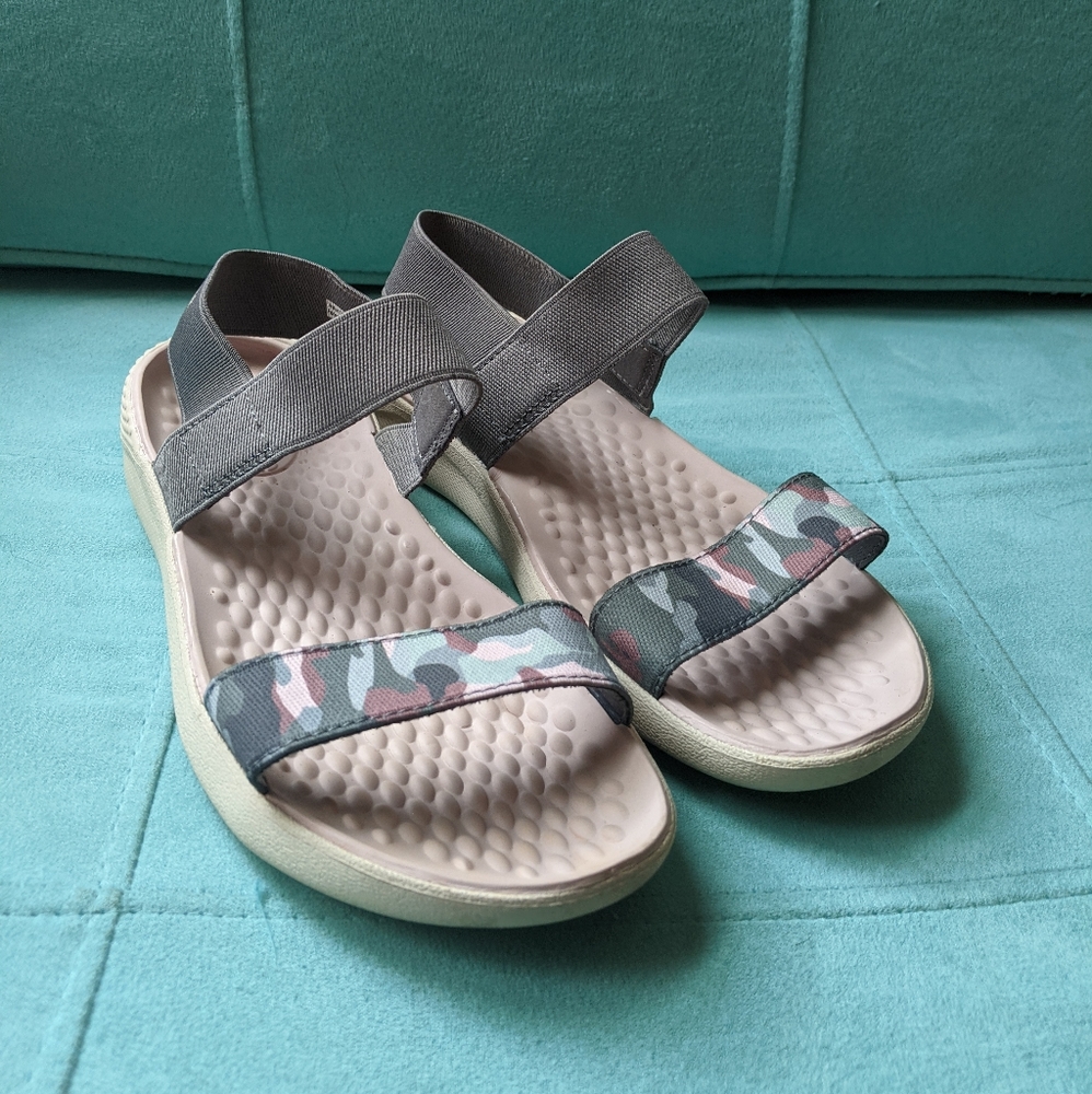 CROCS Women's LiteRide Stretch Sandal
